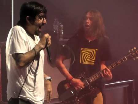 Kępnianin na scenie z Deftones