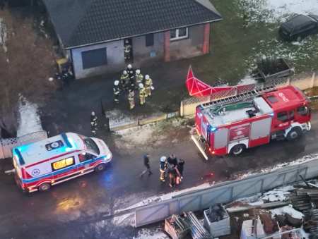 Tragiczny pożar w Myjomicach. Przyczyną przegrzanie baterii w zabawce